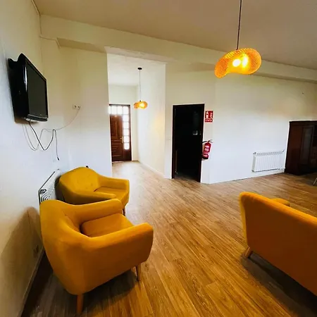 Casa Grande Do Costureiro-para Grupos En Con Terraza Y Vistas * بورتومارين