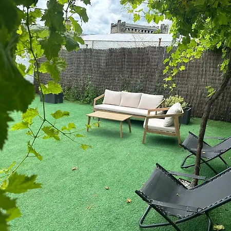 Casa Grande Do Costureiro-para Grupos En Con Terraza Y Vistas Hébergement de vacances Portomarín