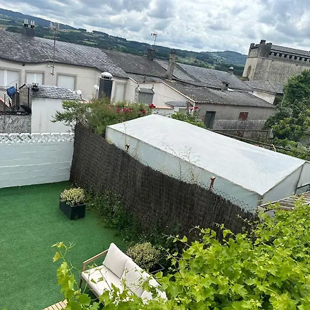 Casa Grande Do Costureiro-Para Grupos En Portomarin Con Terraza Y Vistas *
