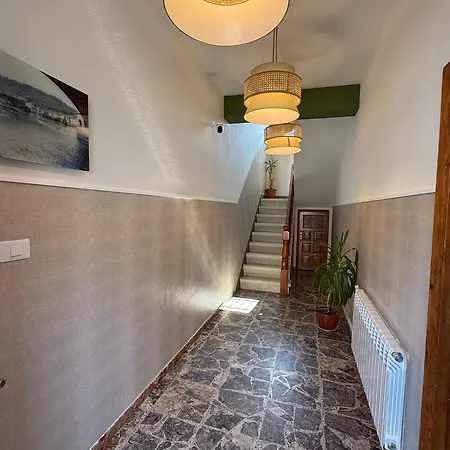 Casa Grande Do Costureiro-para Grupos En Con Terraza Y Vistas