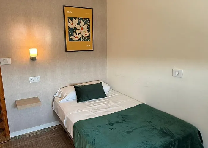 Casa Grande Do Costureiro-para Grupos En Con Terraza Y Vistas Hébergement de vacances